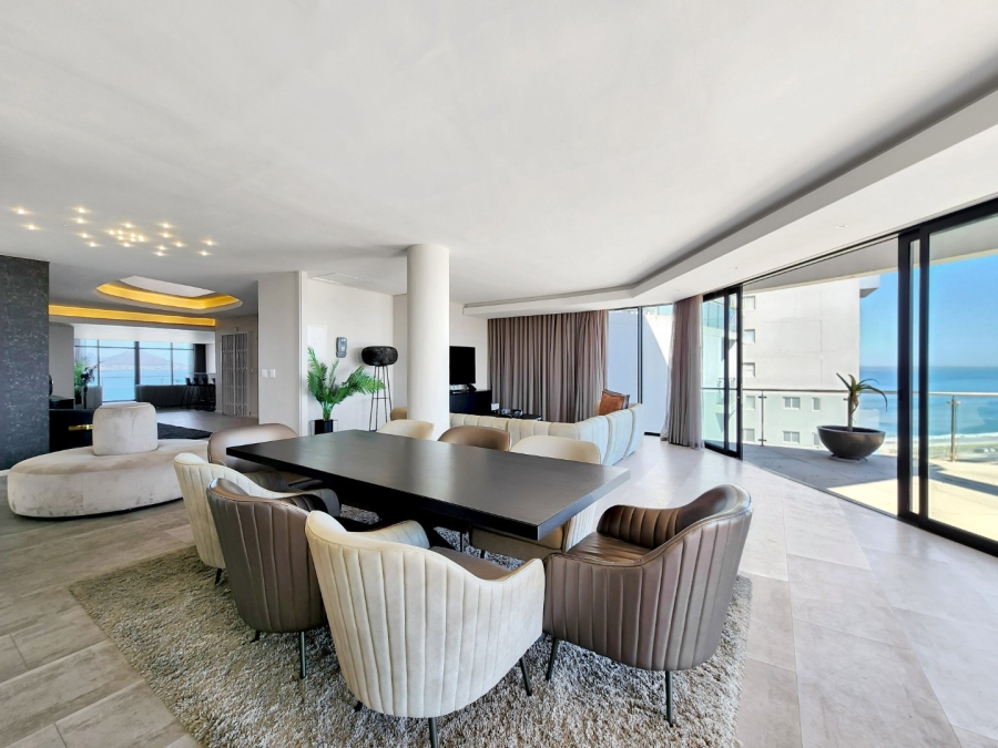 4 Bedroom Property for Sale in Waves Edge Western Cape